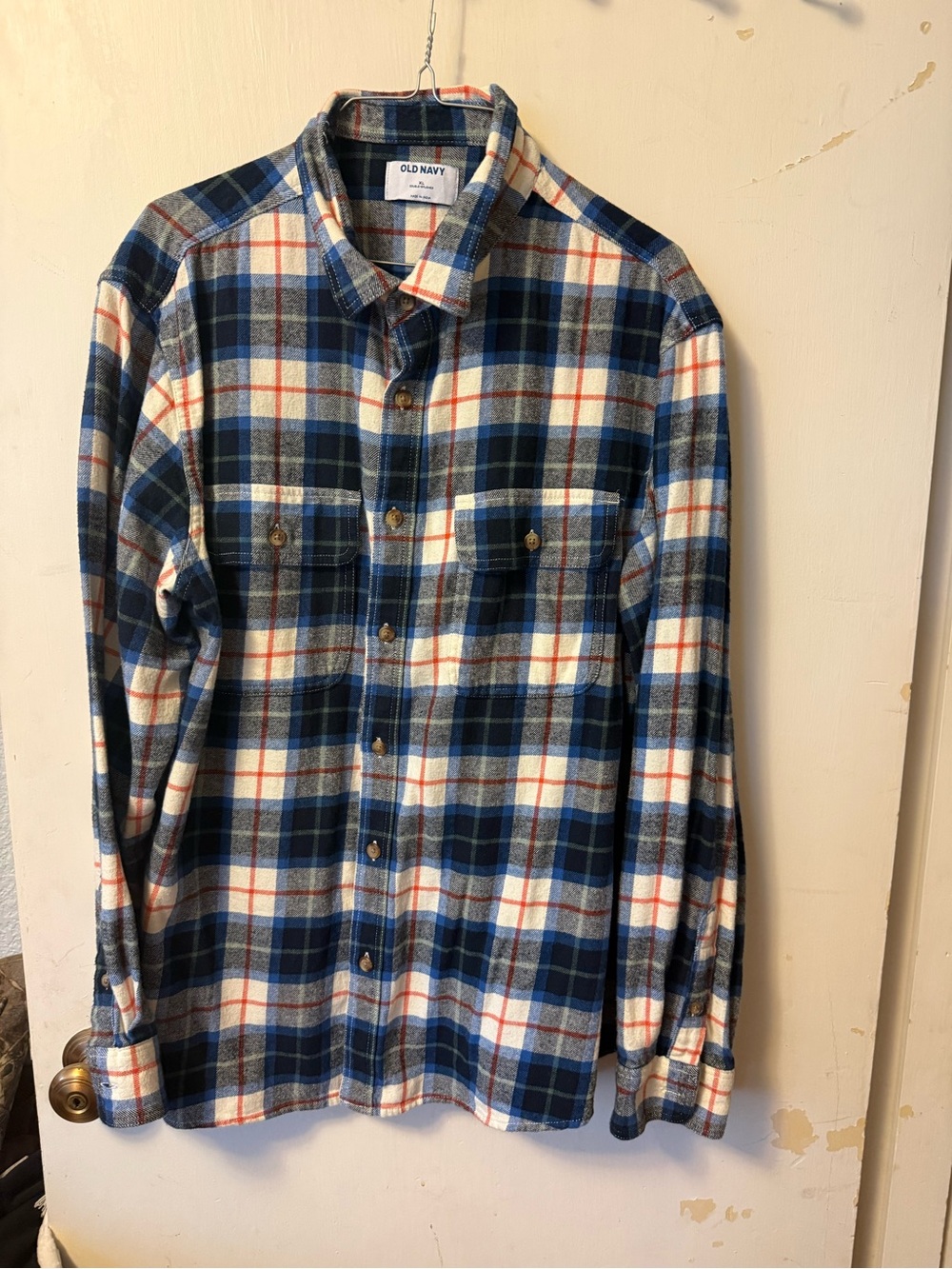 Old Navy Men's Blue and White Plaid Button-Down Shirt